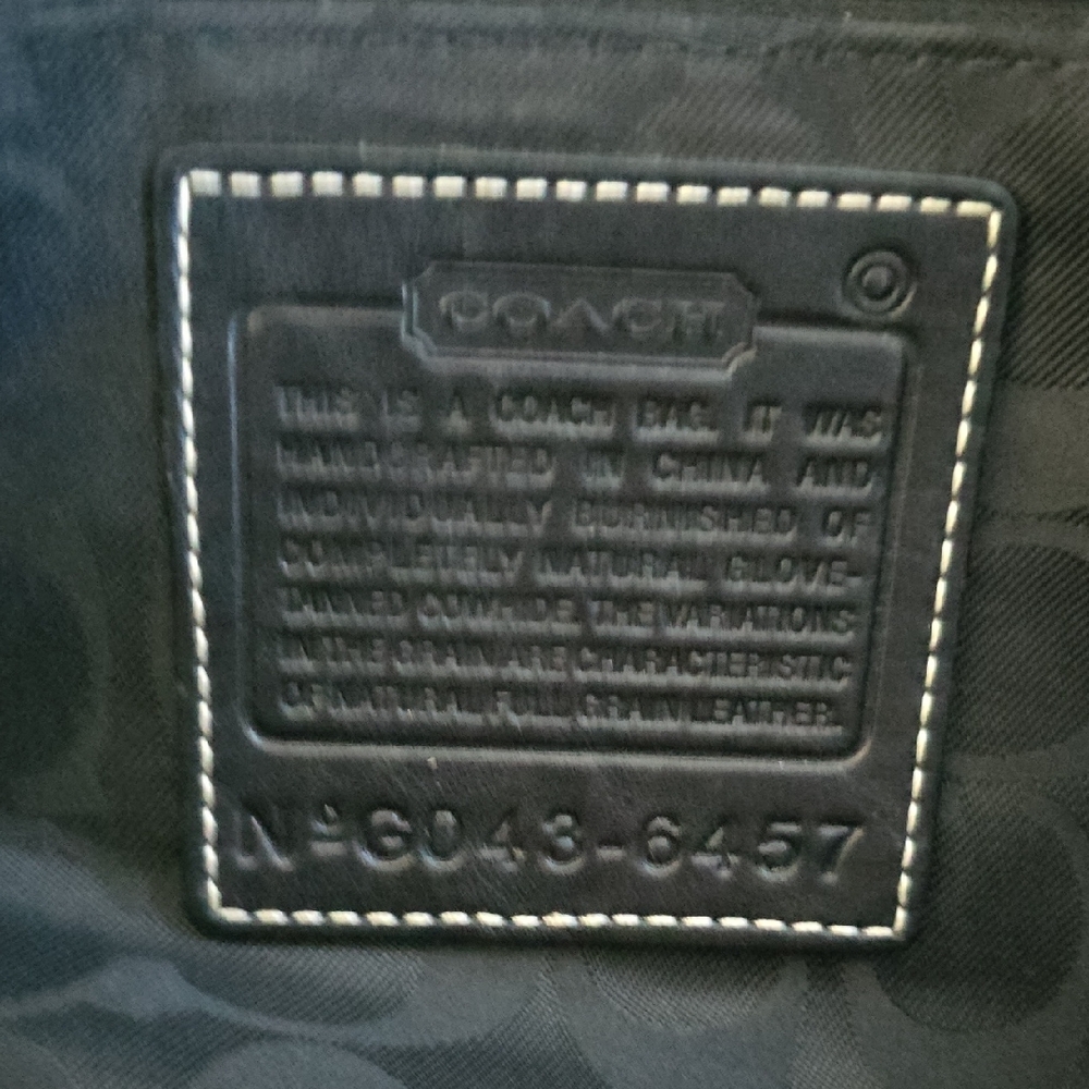 Coach Vintage Messenger Bag - Picture 3 of 11